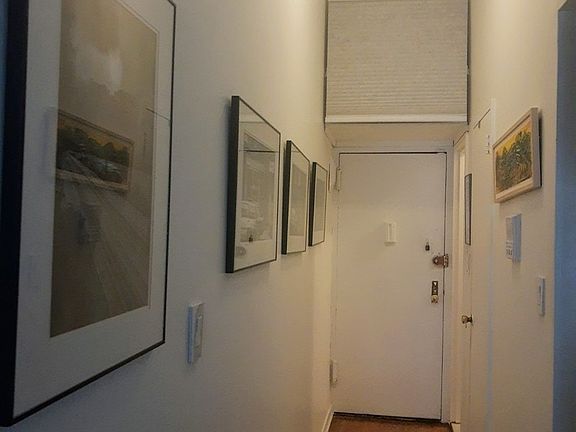 4th image of 229 W 26th St #14