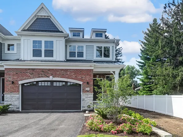 129 Harding Ct, Glen Ellyn, IL 60137