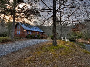 118 Creekland Trl, Mc Caysville, GA 30555