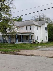 528 N Washington St, Nevada, MO, 64772