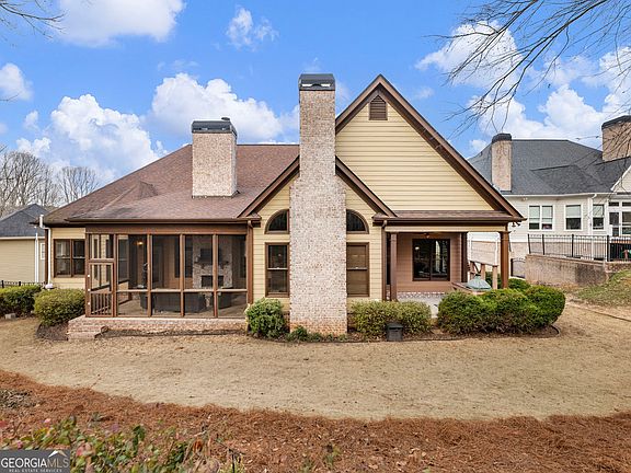 4th image of 6147 Golf View Ct