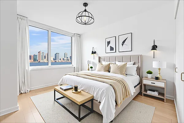 Sold by SERHANT. | media 4