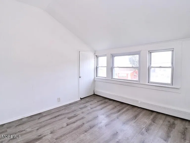 80 Shore Blvd #2 — Photo 10