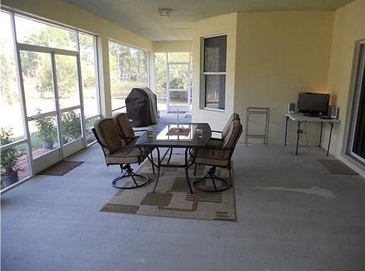 4th image of 18563 49th St N