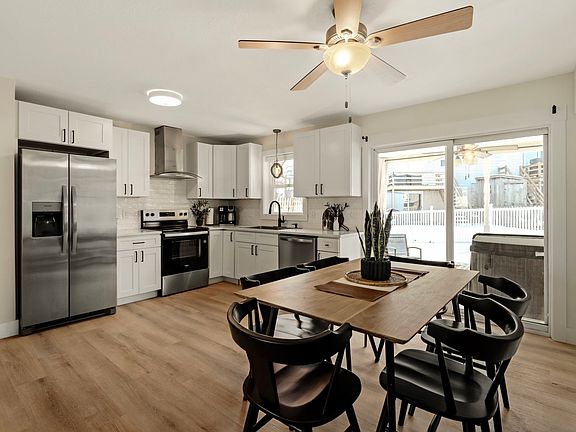 2nd image of 133 Heritage Rd #133