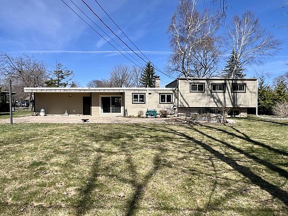 2nd image of 2115 West Greenwood ROAD