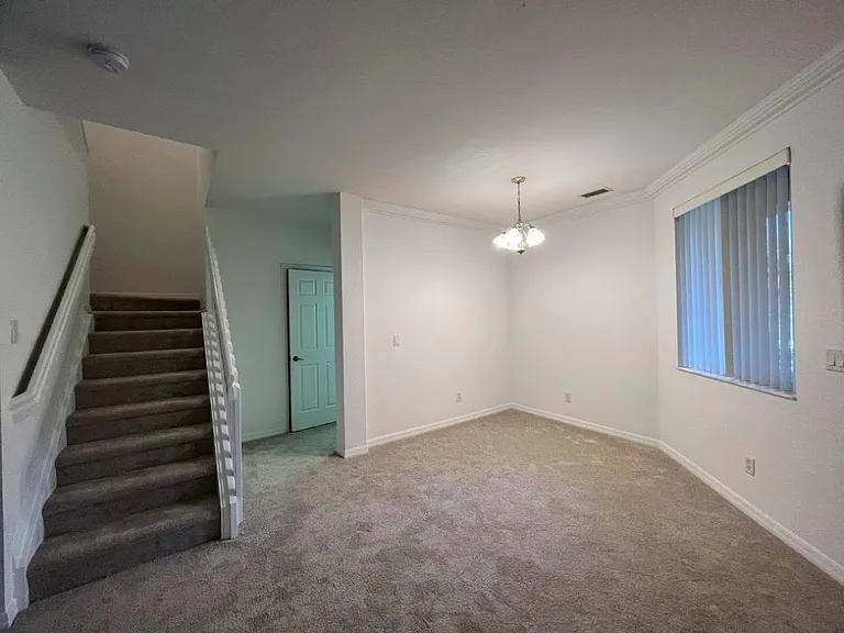 9634 Roundstone Cir — Photo 10