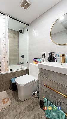 4th image of 64 Hawthorne St #1C