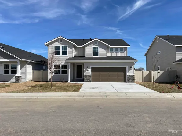 1592 SW Silverstone Ave, Mountain Home, ID 83647