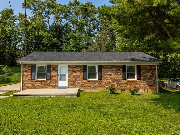 2nd image of 623 Cottonwood Dr
