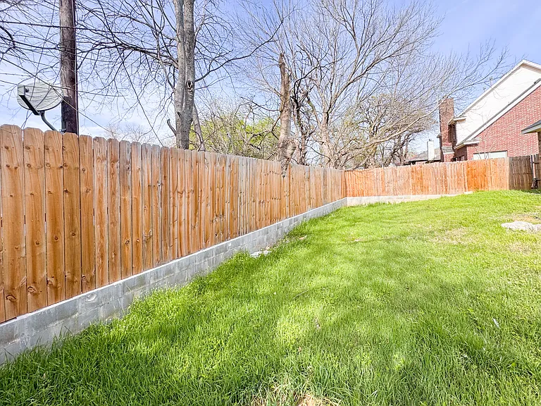1212 Maple Terrace Dr — Photo 30