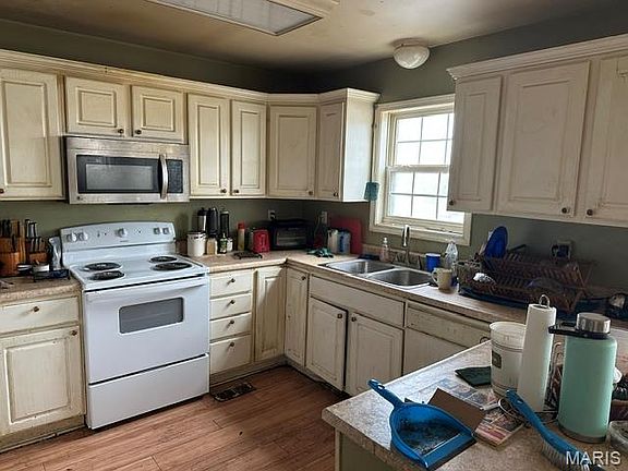 4th image of 1364 Biscay Dr