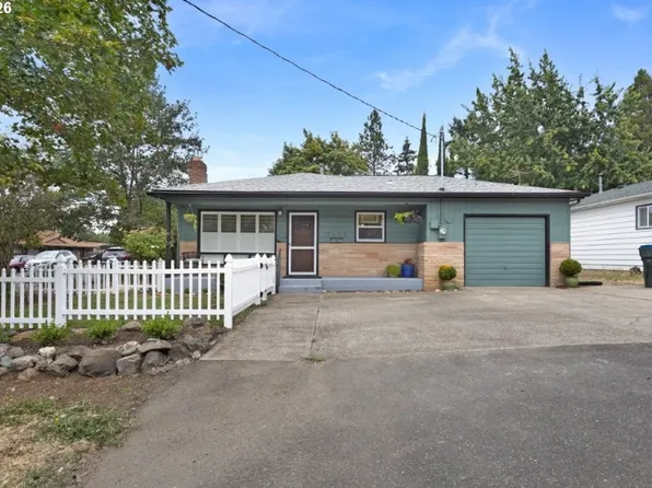 1402 SE Court Ave, Roseburg, OR 97470