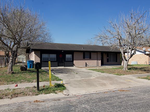 3rd image of 1203 Yosemite