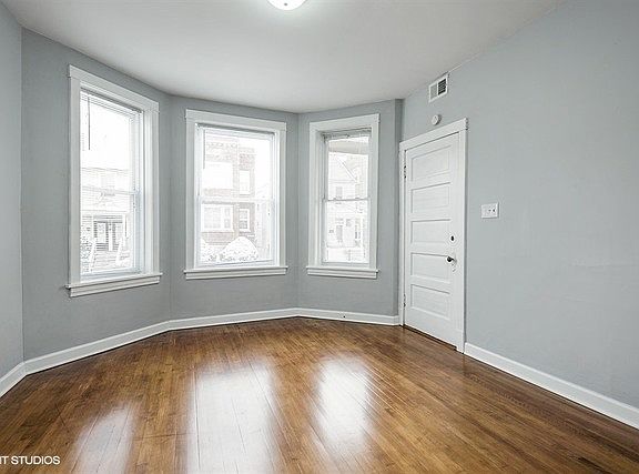 2nd image of 2965 N Lawndale Ave