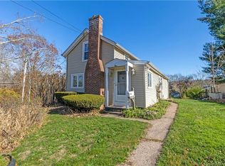 2 Ridge Rd, Middletown, CT 06457