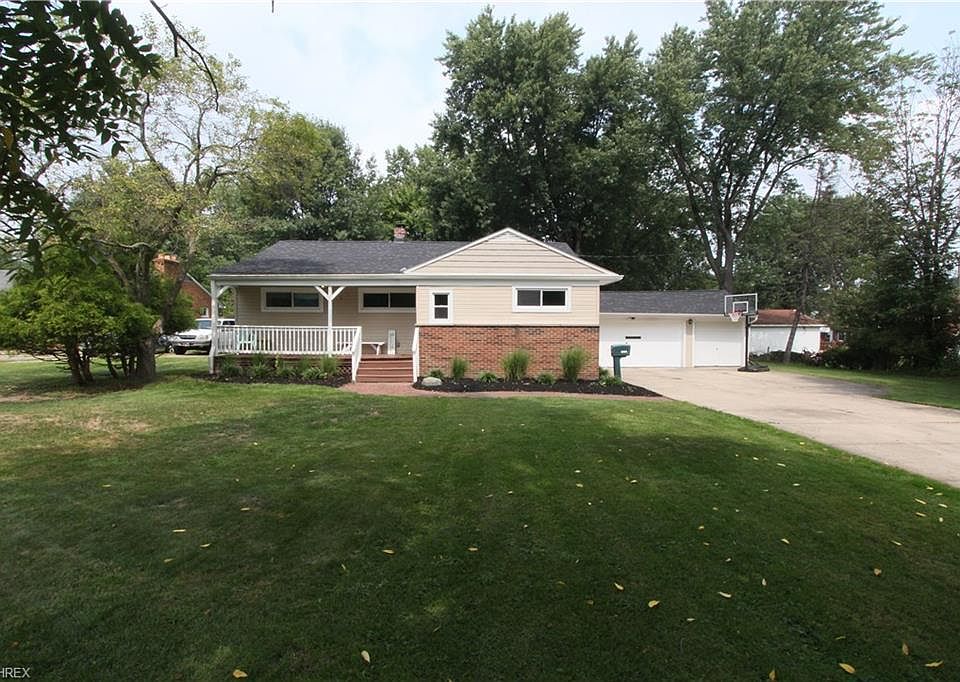 1st image of 23804 Bonny Bank Dr