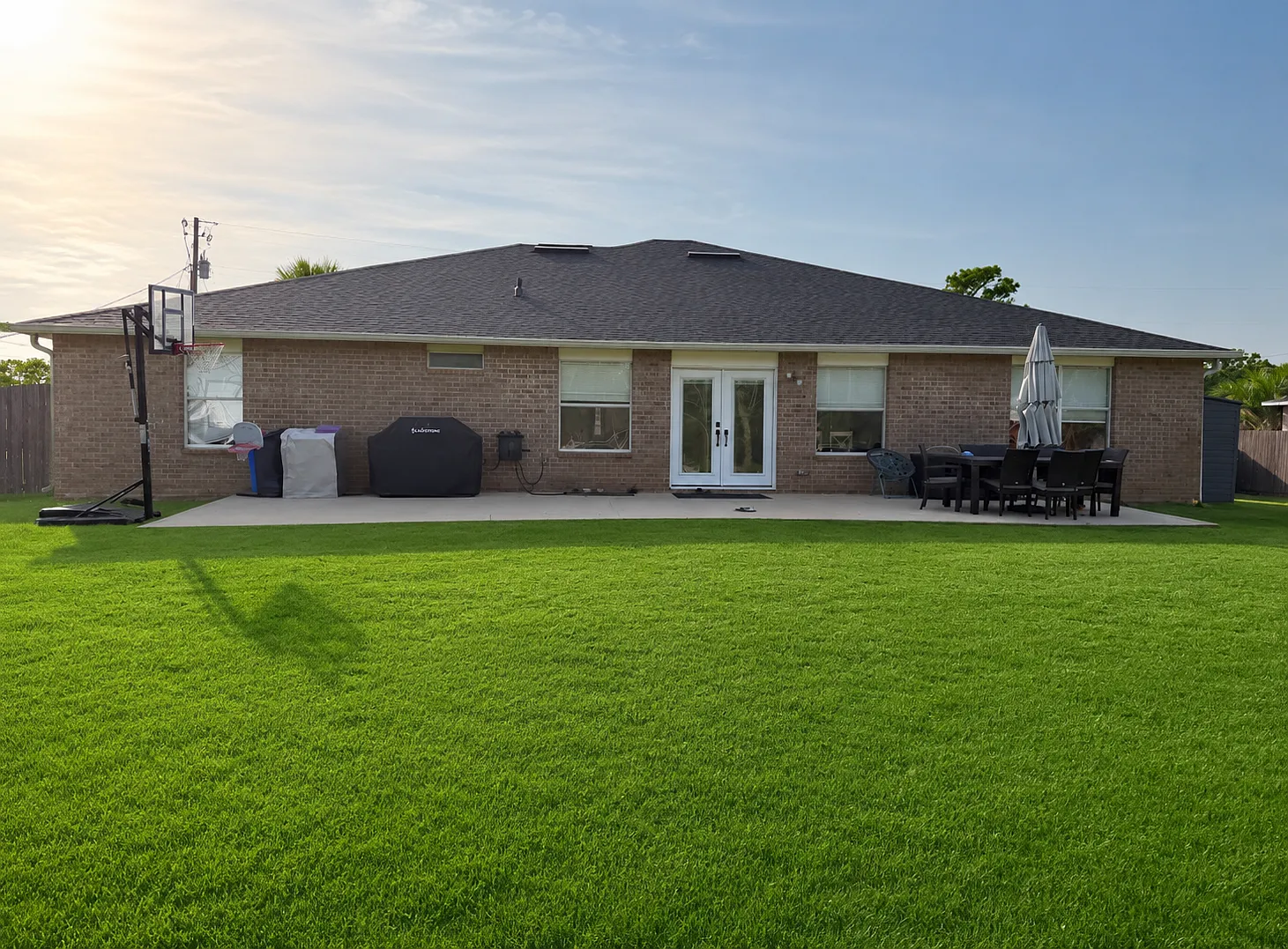 4 bed, 2684 sqft, $3,500 — Photo 4
