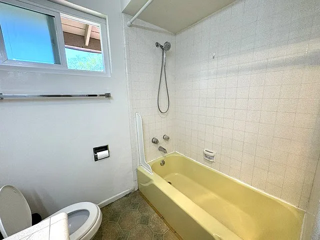 211 Green Oaks Dr — Photo 17