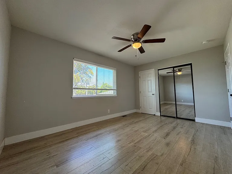 34855 Starling Dr #2 — Photo 11