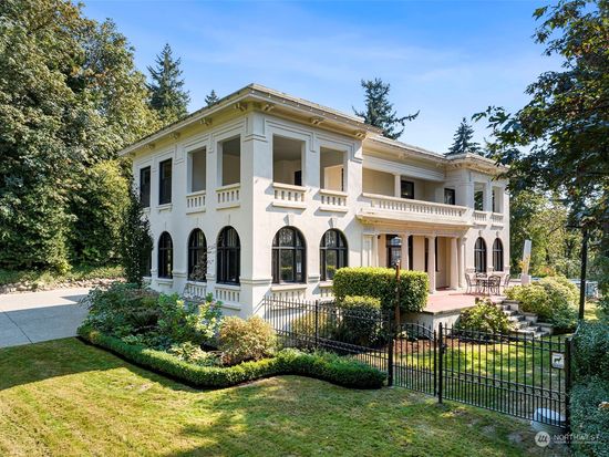 300 Scenic Way, Kent, WA 98030