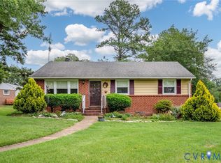 1569 Oak Ln, Manakin Sabot, VA 23103