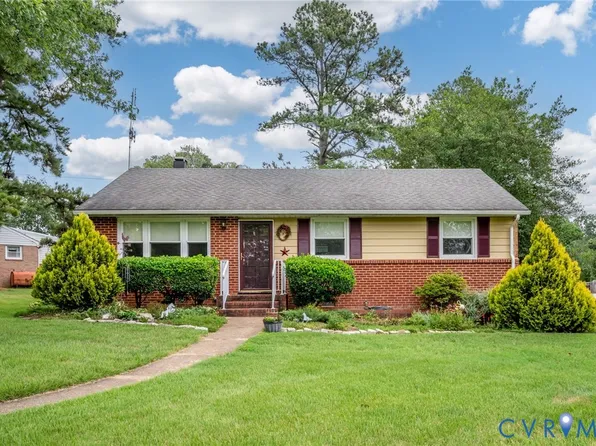 1569 Oak Ln, Manakin Sabot, VA 23103