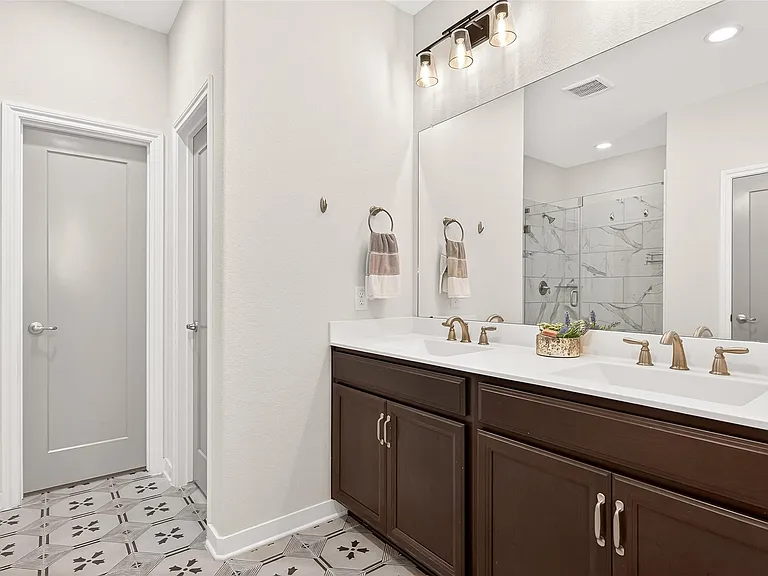 26102 Lazywaters Dr — Photo 21