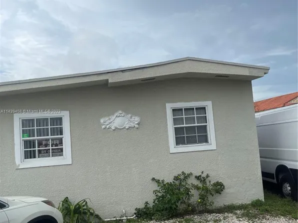 11015 NW 5th Ter, Miami, FL 33172