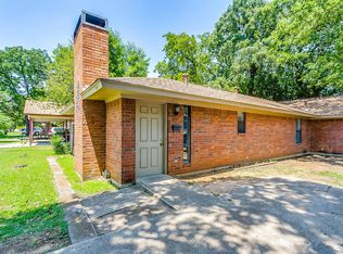 1032 N Riverside Dr APT A, Fort Worth, TX 76111