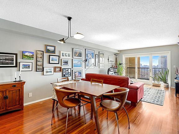 4th image of 110 1st Ave NE Unit F1601