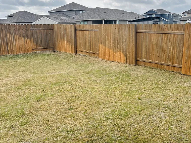 3034 Mill Run Bnd — Photo 32