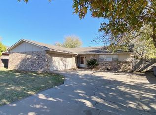 2305 NW Terrace Hills Blvd, Lawton, OK 73505