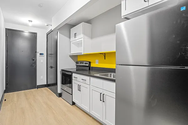 Rented by Reavis | media 37