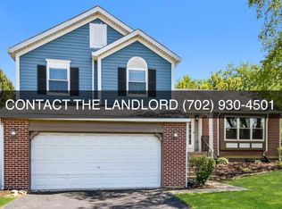 25 Magnolia Dr, Streamwood, IL