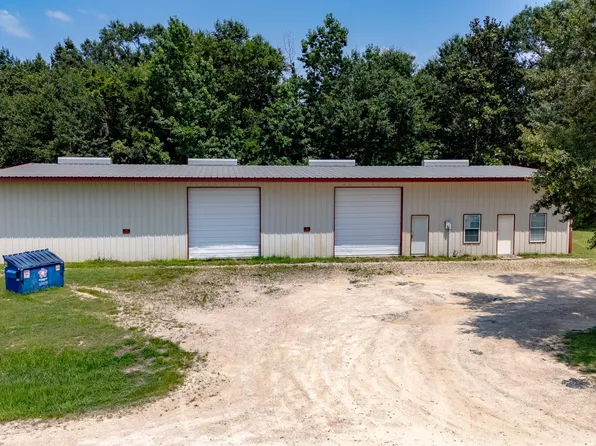 26605 E River Rd #A, Splendora, TX 77372