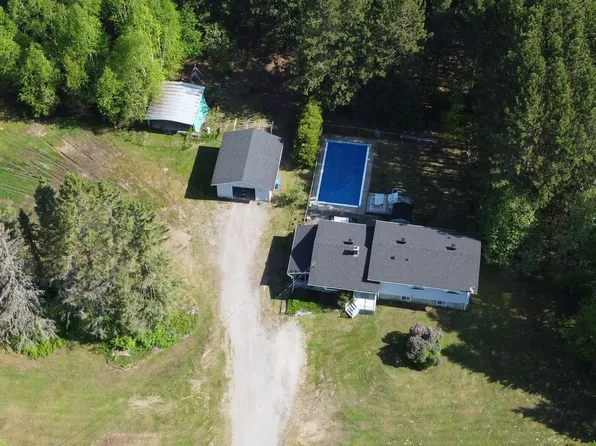 108 Dalys Rd, North Bay, ON P1B 8G4