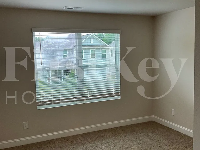 5513 Cobblestone Glen Dr — Photo 8