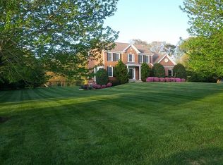 803 Grace Meadow Ct, Great Falls, VA 22066