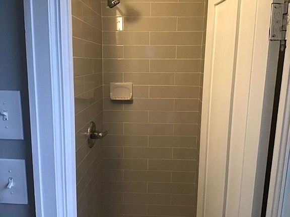 5th image of 465 Bath Ave #2