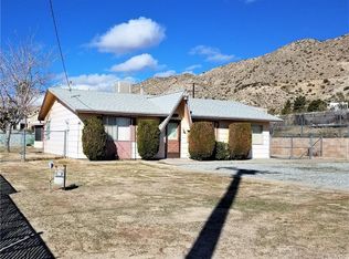 6922 Scarvan Rd, Yucca Valley, CA 92284