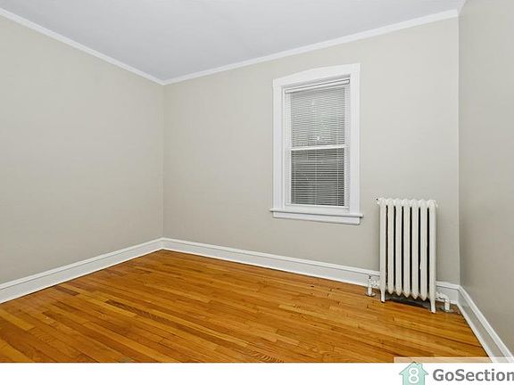 5th image of 1021 Harlem Ave #1