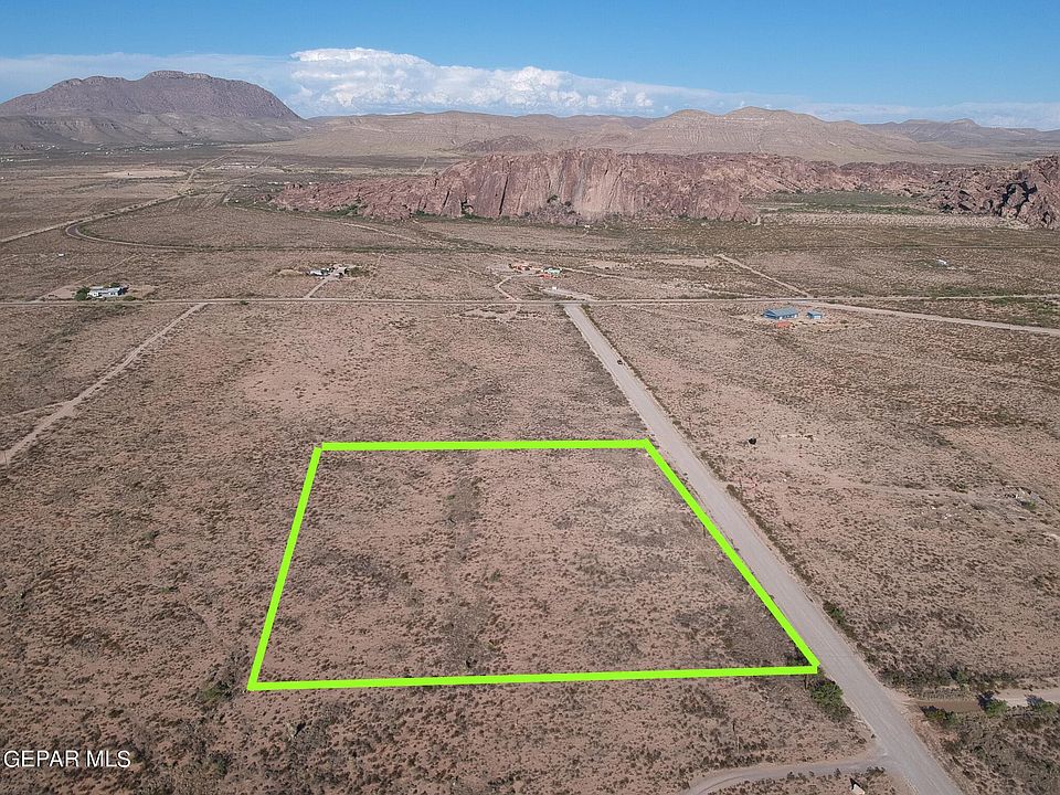 1st image of 17541 Arratia Ave