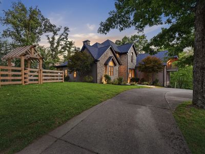 1126 Beechs Tavern Trl, Franklin, TN, 37069