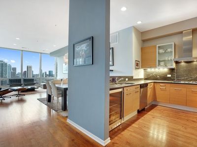 500 W Superior St Unit 1505, Chicago, IL, 60610