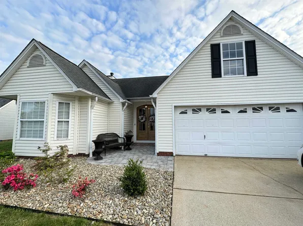 207 W Pheasant Hill Dr, Duncan, SC 29334