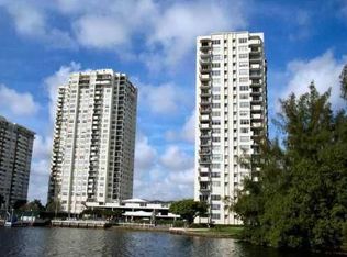 2780 NE 183rd St PH 12, Aventura, FL 33160