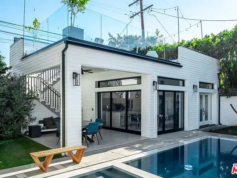 1524 N Sierra Bonita Ave — Photo 19