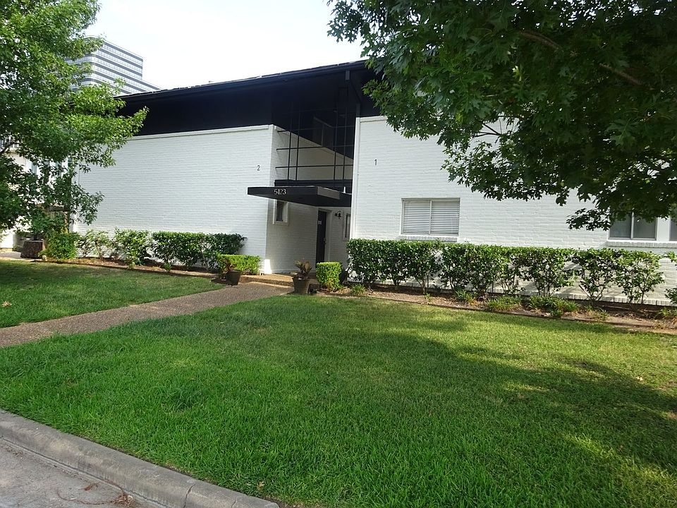 1st image of 5123 Del Monte Dr APT 11