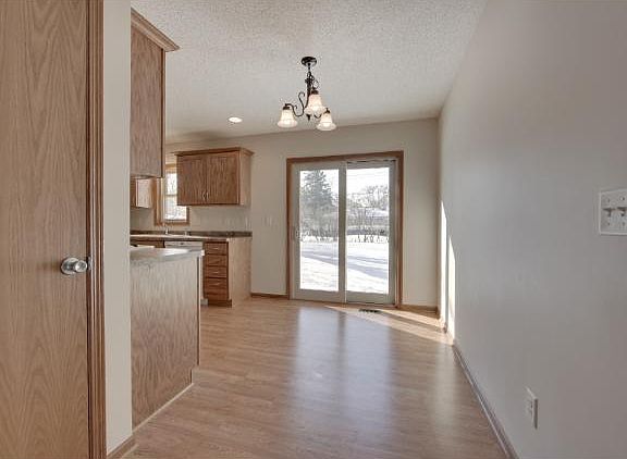 4th image of 8017 Iris Dr N